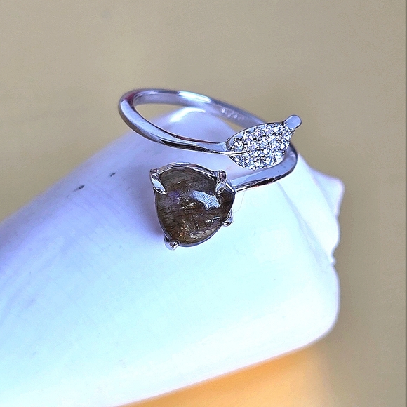 Natural Labradorite & CZ 925 Sterling Silver Ring Sz 6.5 - Picture 2 of 7
